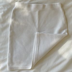 stretchy mini skirt